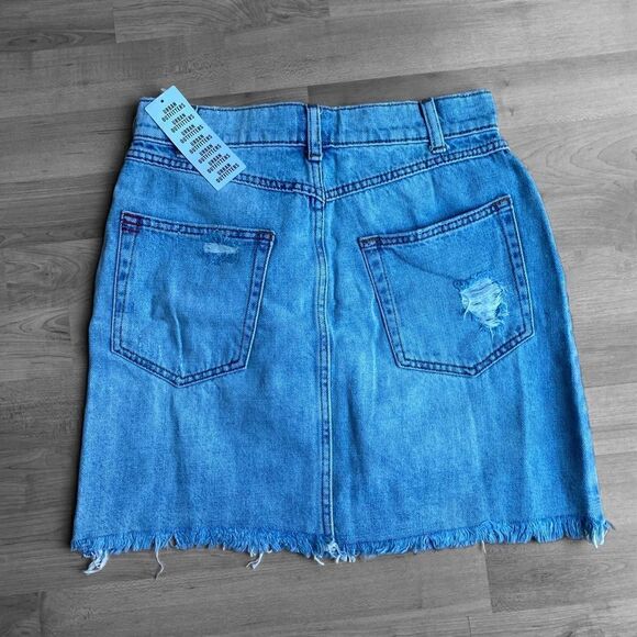 Urban Outfitters BDG Denim Jeans Mini Skirt NWT Size Small Petite - Picture 4 of 4